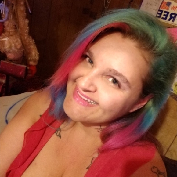 Meet your Posher, Pynk - Picture 2 of 3